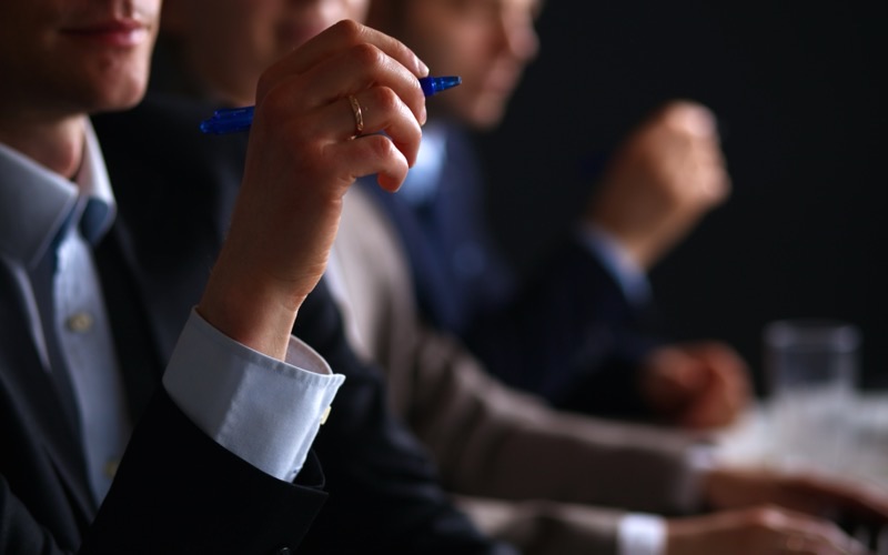 Strategic Facilitation Skills for High-Stakes Meetings